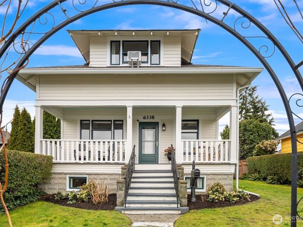 6338 38th Avenue SW, Seattle, WA 98126