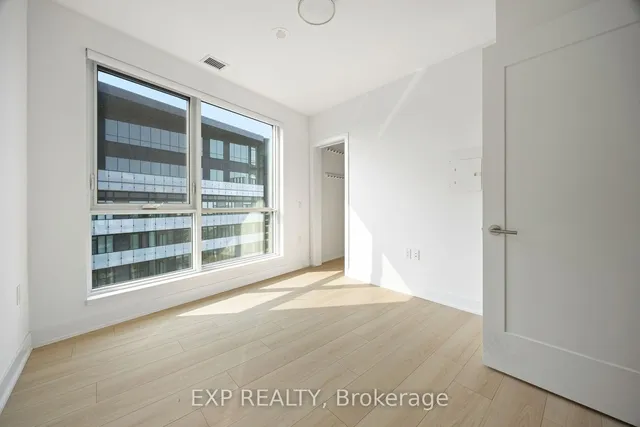 Additional image 16 of 585 Bloor St Unit 3723