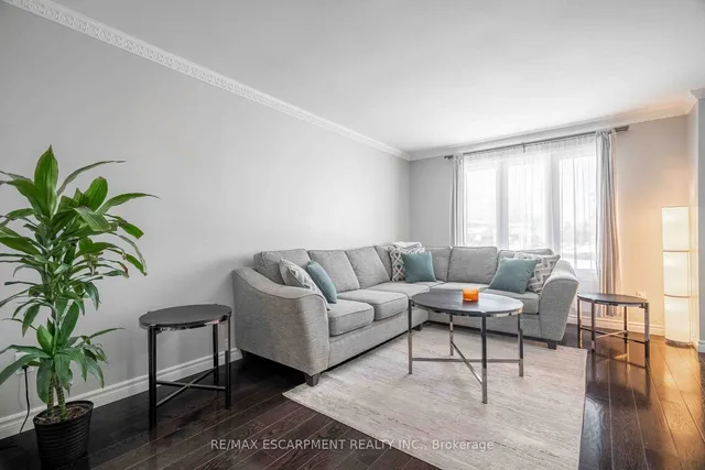 Additional image 10 of 74 Huckleberry Pl