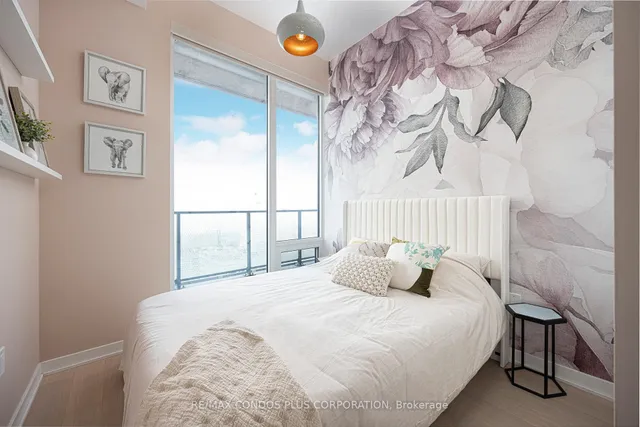 Additional image 14 of 125 Blue Jays Way Unit 5303