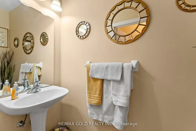 Additional image 18 of 7 Powell Dr