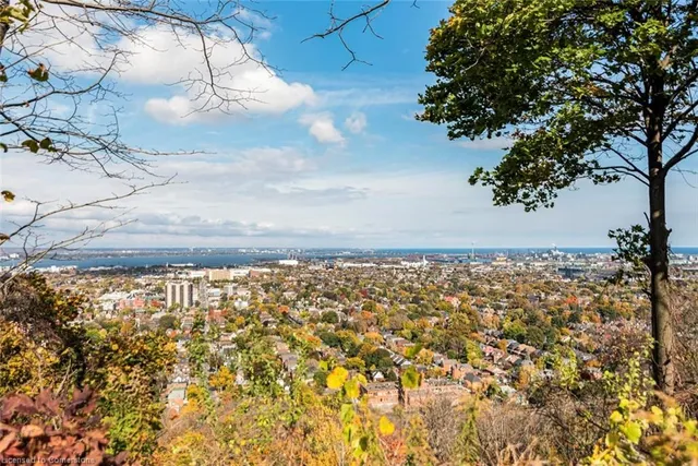 Additional image 42 of 18 Cliff Ave