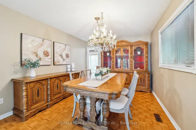 Additional image 12 of 56 Canarvan Crt