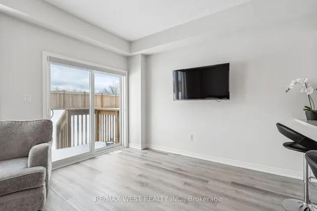 Additional image 9 of 89 Pinot Cres