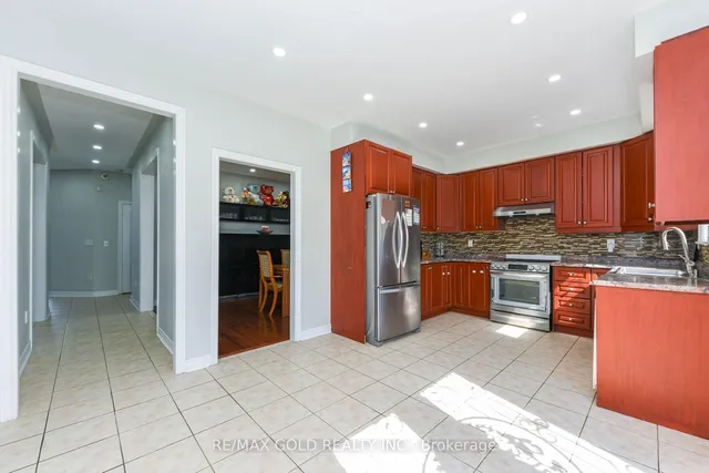 Additional image 14 of 42 York St