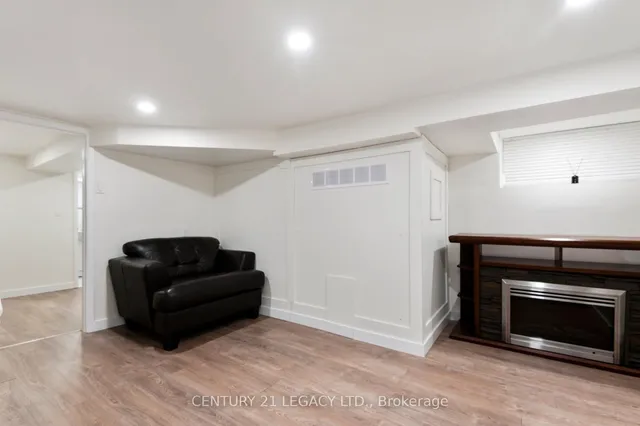 Additional image 32 of 250 Gilbert Ave