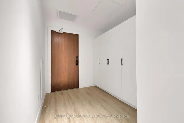 Additional image 19 of 741 King St Unit 202