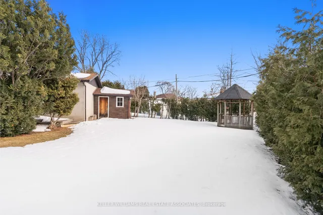 Additional image 38 of 34 Holford Cres