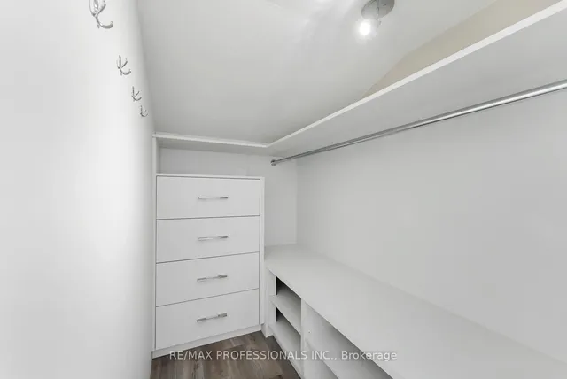 Additional image 7 of 600 Silver Creek Blvd Unit 32