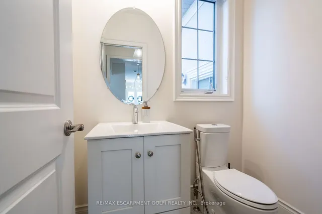 Additional image 16 of 3 Shippee Ave