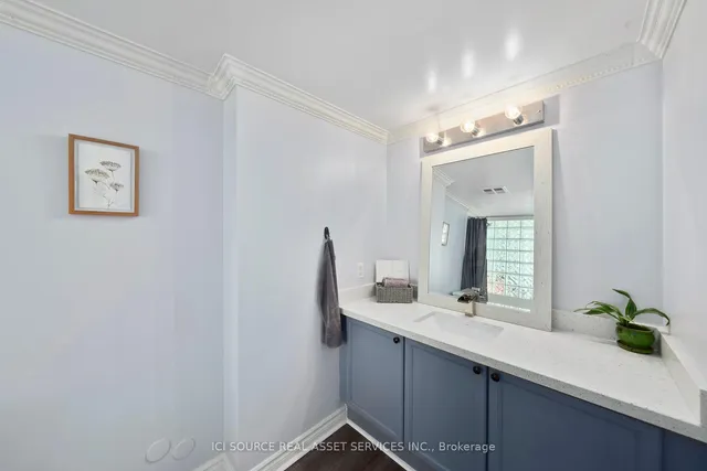 Additional image 15 of 250 Manitoba St Unit 837