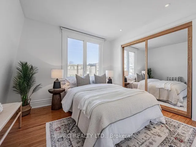 Additional image 21 of 239 Lumsden Ave