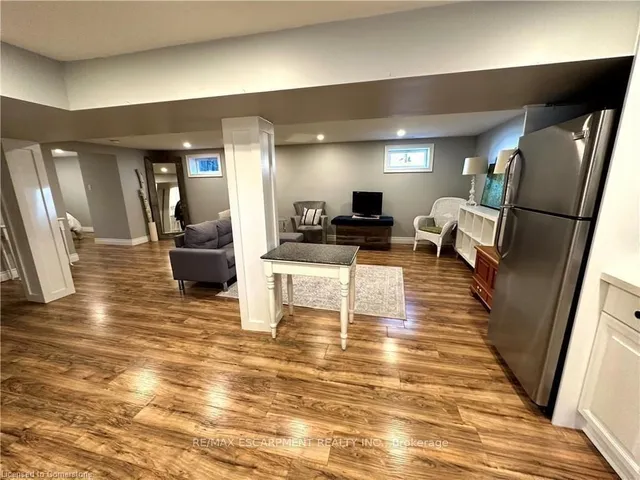 Additional image 25 of 312 East 45th St