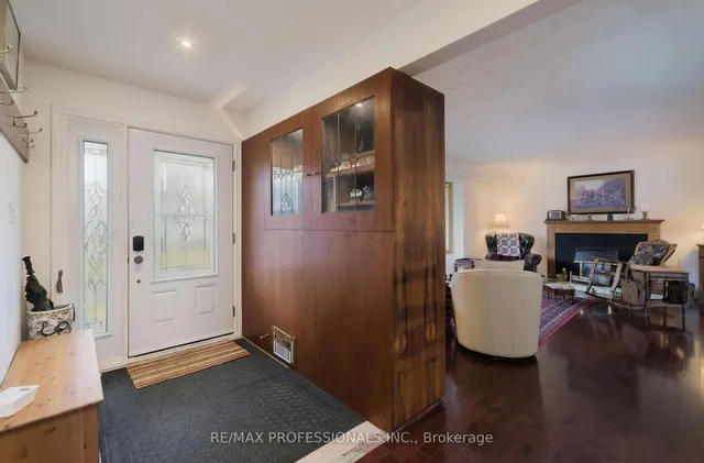 Additional image 4 of 1 Mossford Crt