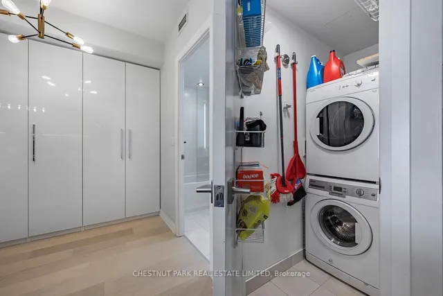 Additional image 7 of 835 St. Clair Ave Unit 304