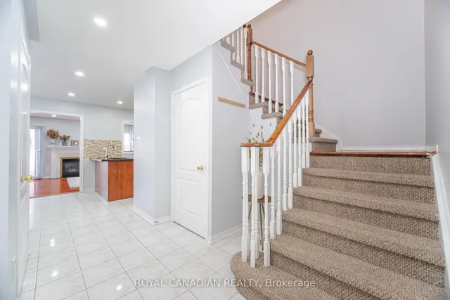 Additional image 20 of 69 Yellow Brick Rd