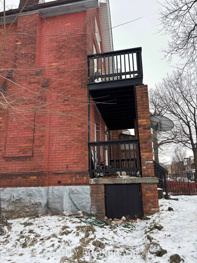 Additional image 16 of 90 Sherman Ave