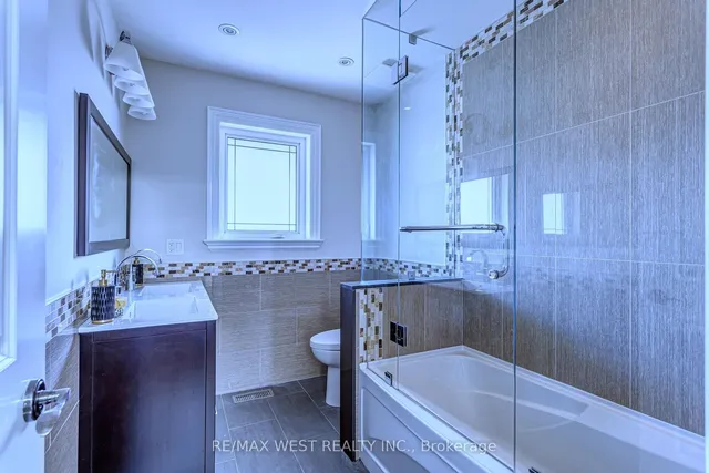 Additional image 20 of 106 Auburn Ave