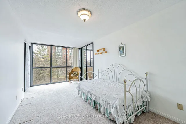 Additional image 23 of 1230 Marlborough Crt Unit 406