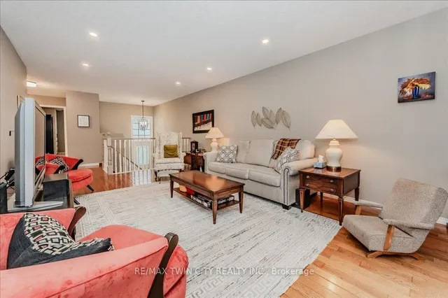 Additional image 5 of 18 Wrenwood Pl