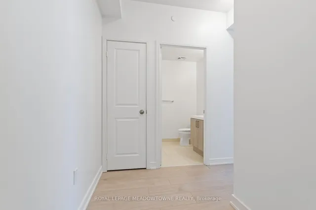 Additional image 22 of 8 Nahani Way Unit 3101