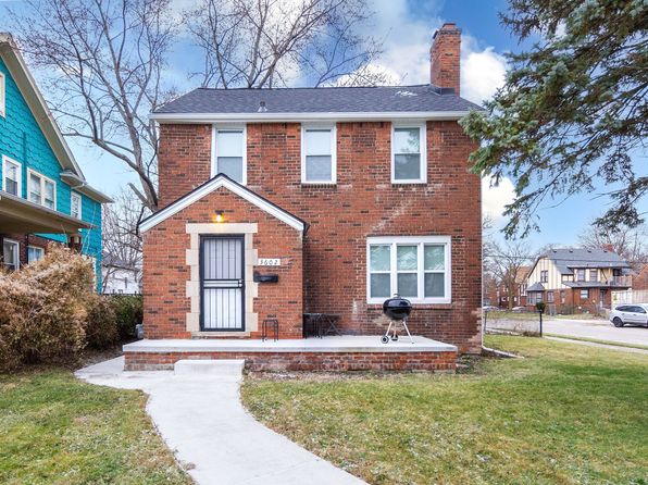 3602 Chatsworth St, Detroit, MI 48224