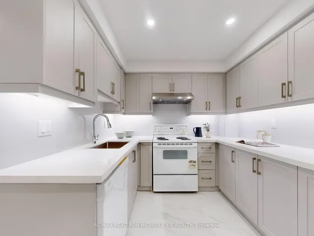 Additional image 11 of 130 Carolbreen Sq