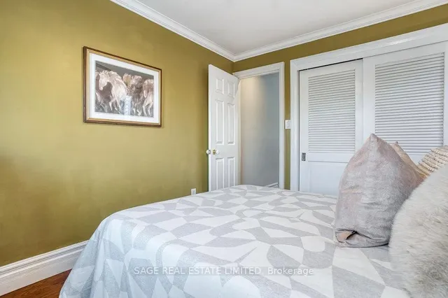 Additional image 30 of 76 Mitchell Ave