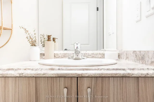 Additional image 35 of 8 Birot Lane