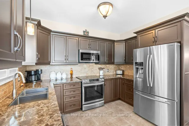 Additional image 25 of 72 Garinger Cres