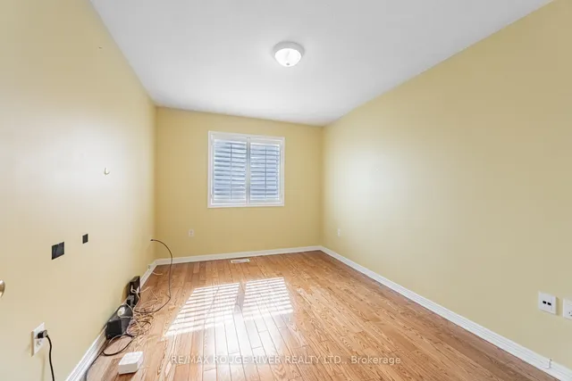 Additional image 25 of 10 Fairhaven Dr