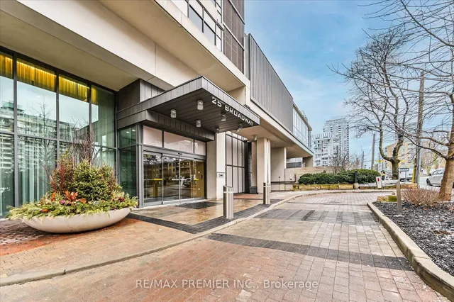 Additional image 3 of 25 Broadway Ave Unit 1002