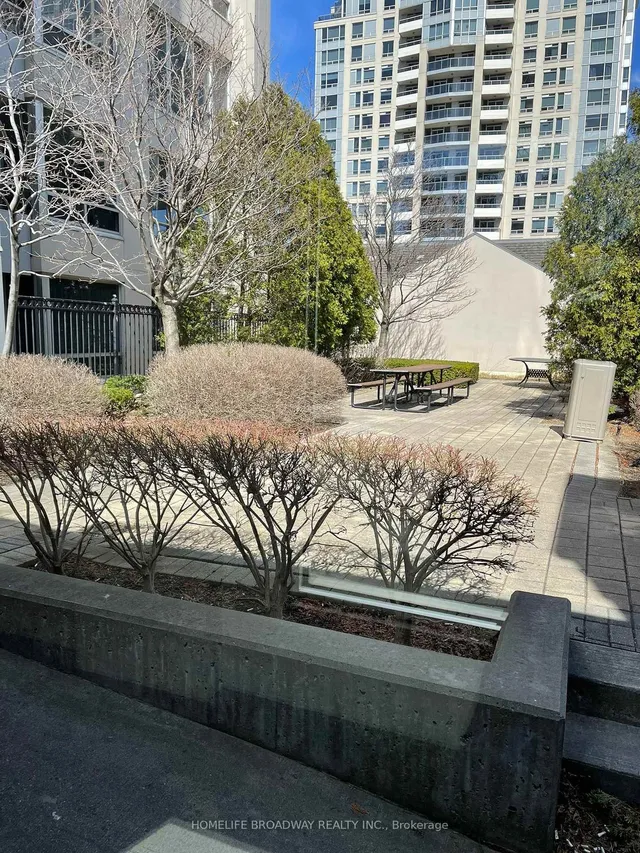 Additional image 40 of 1 Rean Dr Unit 8