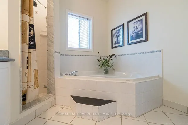 Additional image 21 of 3 Dalrymple Dr