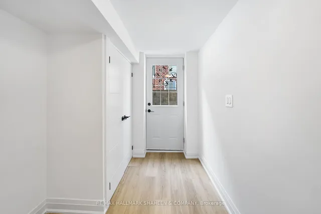 Additional image 41 of 27 Christine Cres