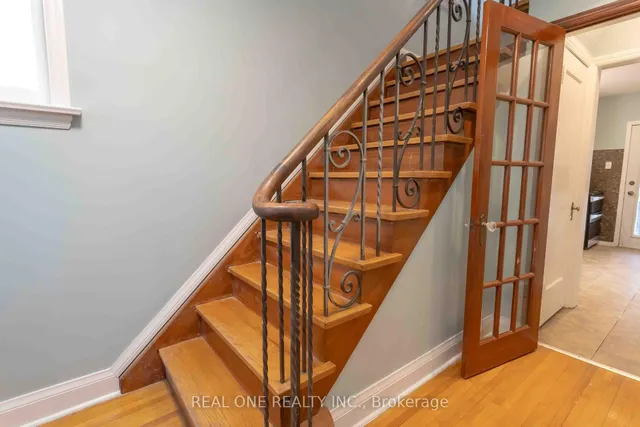 Additional image 14 of 21 Marlee Ave