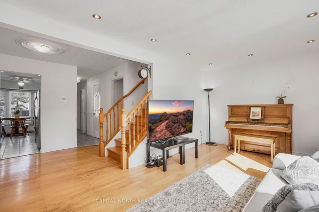 Additional image 3 of 618 Barton St Unit 9