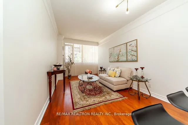 Additional image 9 of 555 Yonge St Unit #309