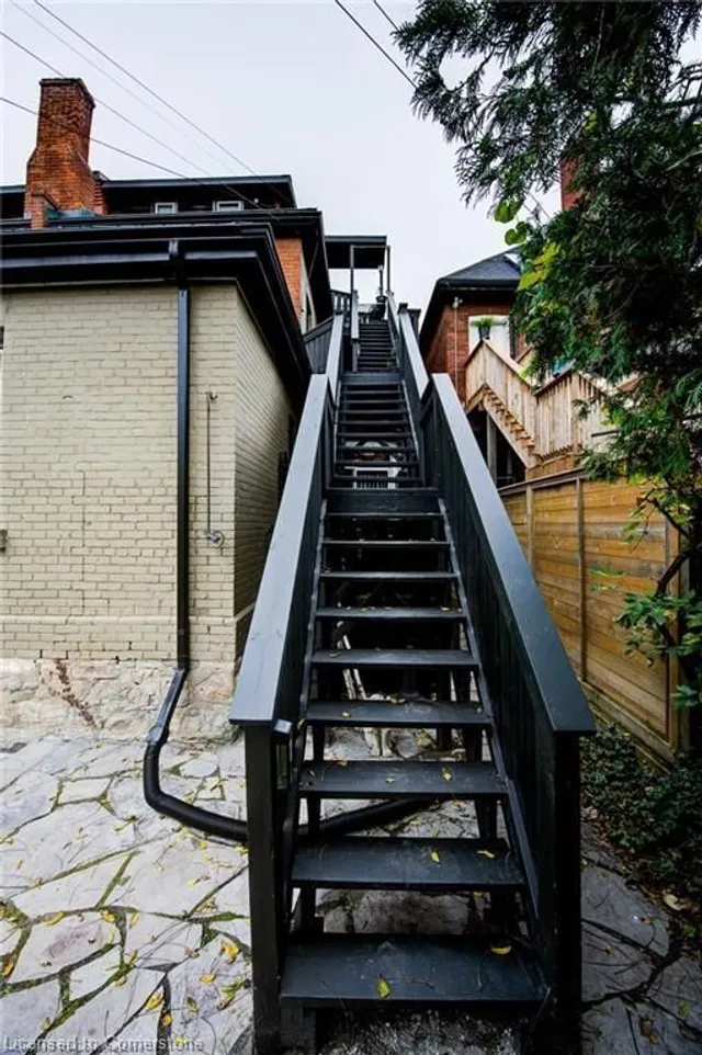 Additional image 37 of 133 Markland St