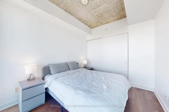 Additional image 23 of 185 Roehampton Ave Unit 1707