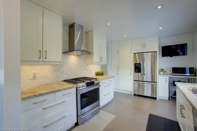 Additional image 12 of 22 Brougham Cres