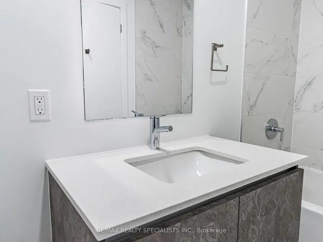 Additional image 32 of 395 Dundas St Unit LPH20