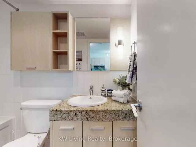 Additional image 9 of 19 Singer Crt Unit 711