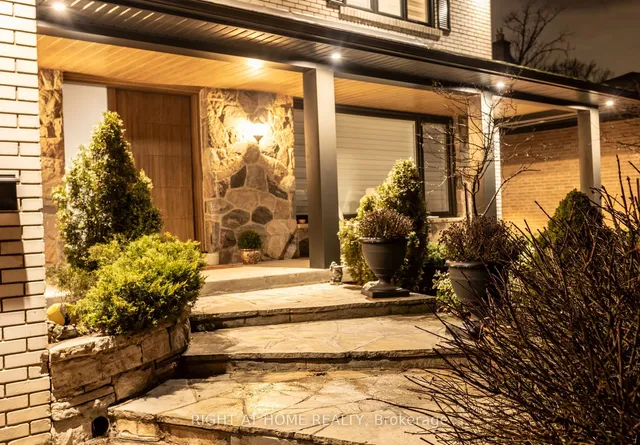 Additional image 4 of 22 Silverthorne Bush Dr