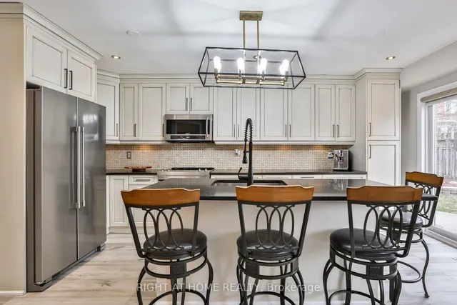 Additional image 12 of 25 Rockford Ru