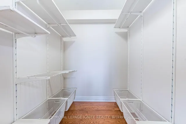 Additional image 29 of 321 Queen Mary Dr