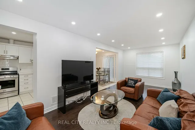 Additional image 16 of 11 Vennio Lane