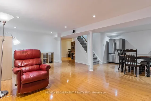 Additional image 27 of 1257 Hillview Cres