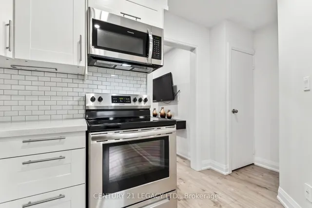 Additional image 24 of 250 Gilbert Ave