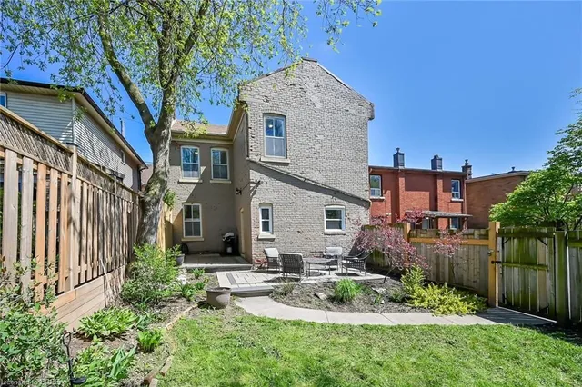 Additional image 5 of 40 Locke St